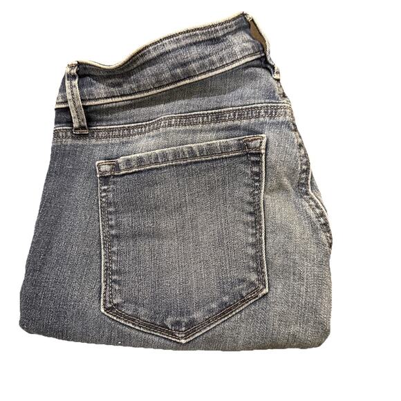 Ann Taylor LOFT Women's Straight Jeans Denim Blue Medium Wash Size W28 - Picture 13 of 14